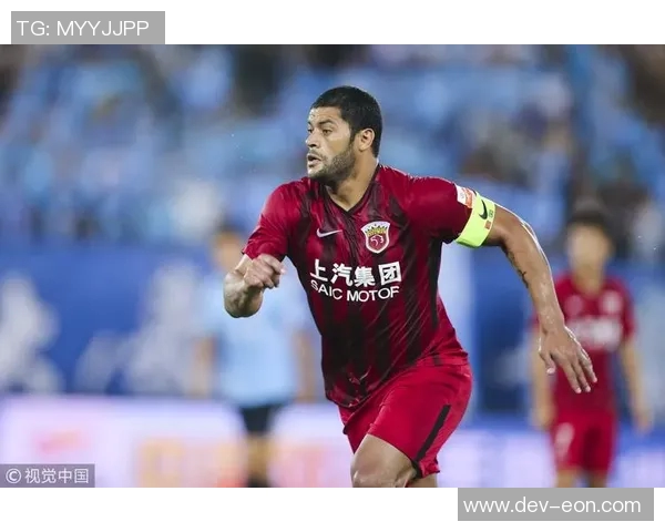 刘洋的足球之路：从青涩少年到职业球员的成长历程与奋斗故事