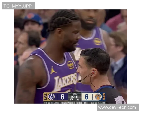 2012年湖人与尼克斯的经典对决回顾与赛季分析